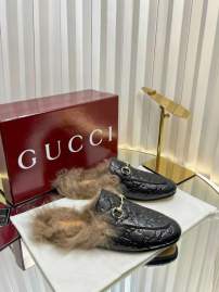 Picture of Gucci Slippers _SKUGuccisz35-42mnq11112012